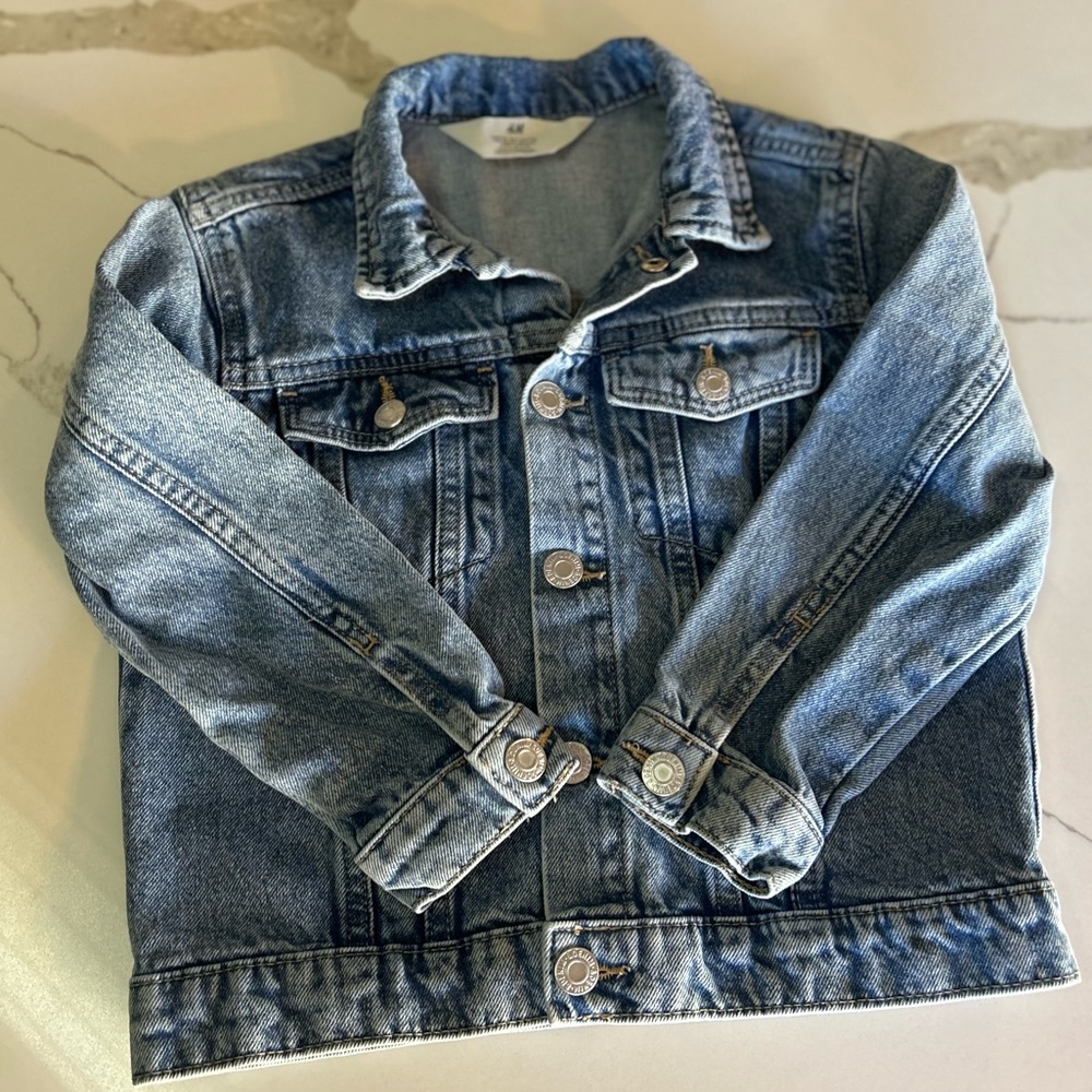 {Kids US 6} H&M denim jacket